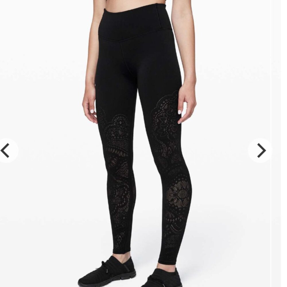 Lululemon Reveal Tight *Mindful Motion